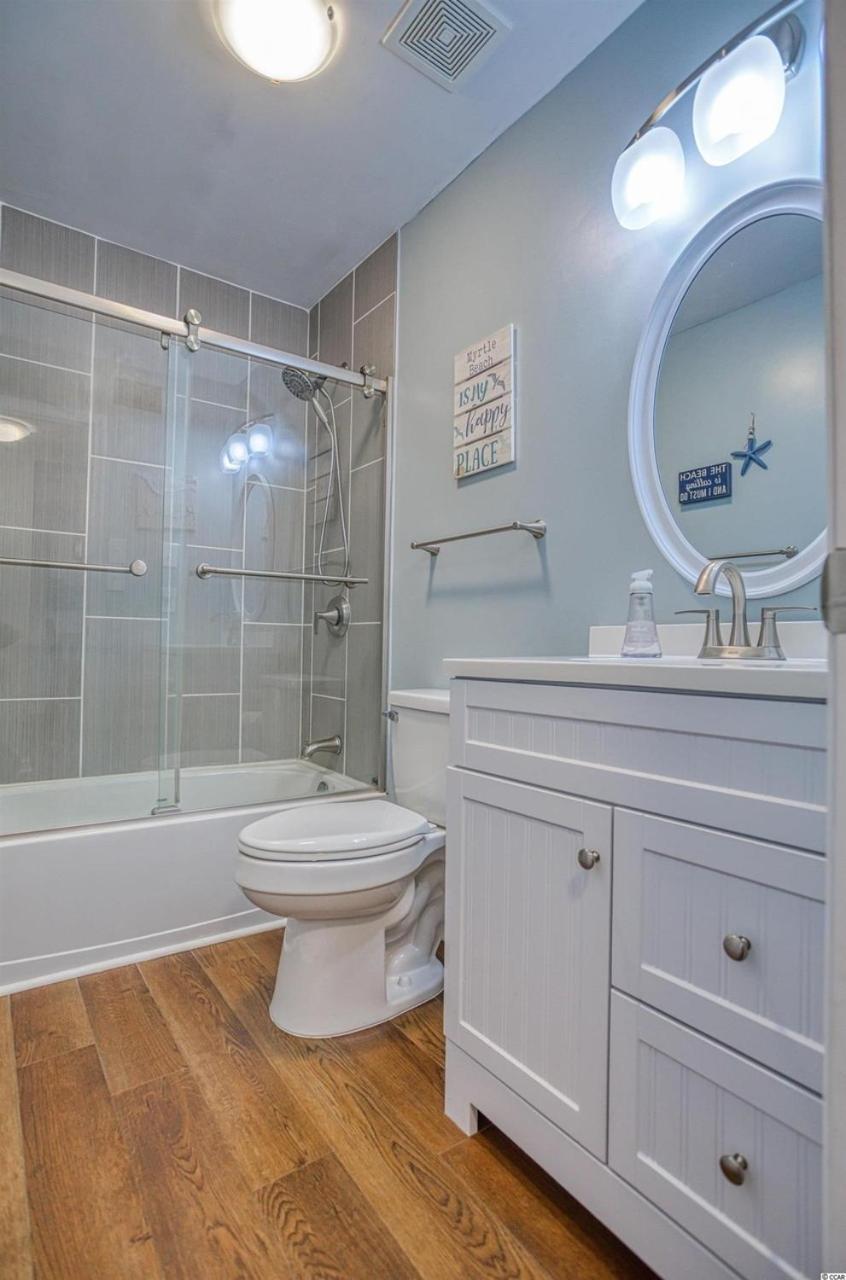 Beautiful Beachfront-Oceanfront First Floor 2Br 2Ba Condo In Cherry Grove, North Myrtle Beach! Renovated With A Fully Equipped Kitchen, 3 Separate Beds, Pool, Private Patio & Steps To The Sand! ภายนอก รูปภาพ